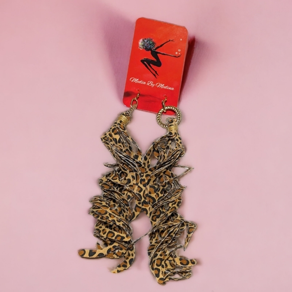 🆕 MBM Cheetah/Leopard Print Swirl Tassel Earrings. Hand Crafted - Picture 6 of 6